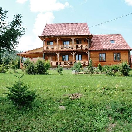 Зубровиця Bukovinka エクステリア 写真